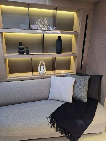 Lagoon Sixty 5 | TriWing Endor