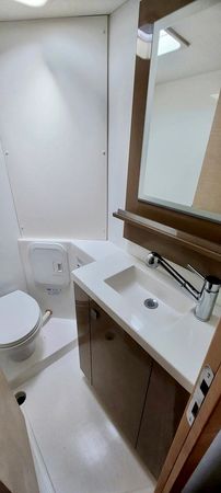 Fountaine Pajot Lucia 40 | Aqua Panda