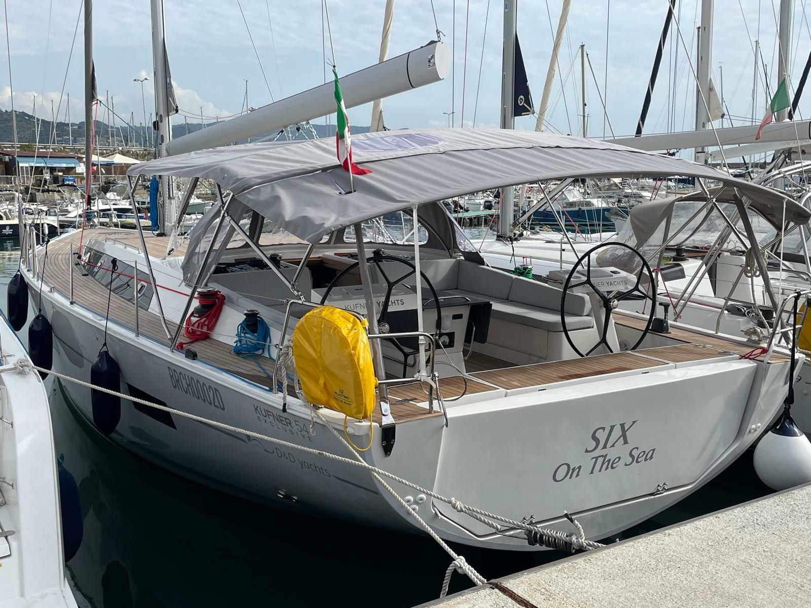D and D Kufner 54 | Six on the Sea