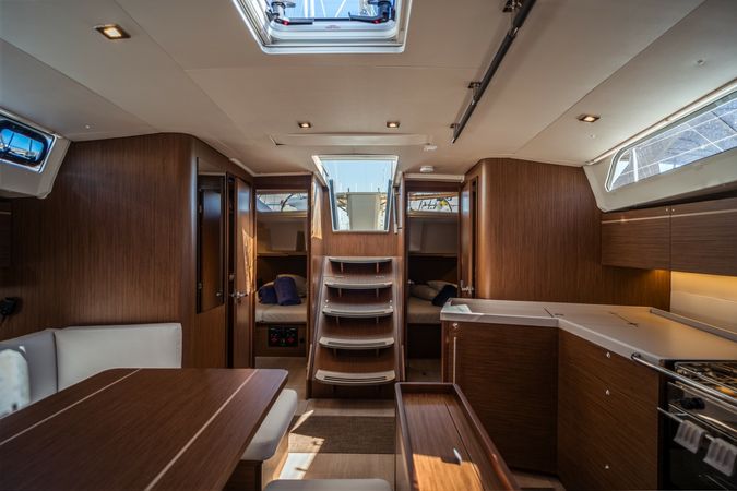 Beneteau Oceanis 46.1 | Sarina