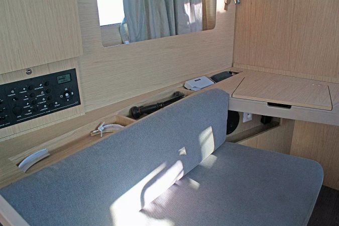 Beneteau Oceanis 41.1 | Sardi