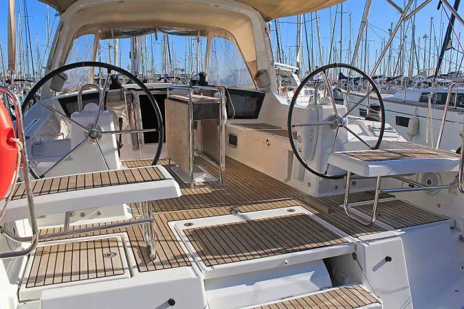 Beneteau Oceanis 41.1 | Sardi