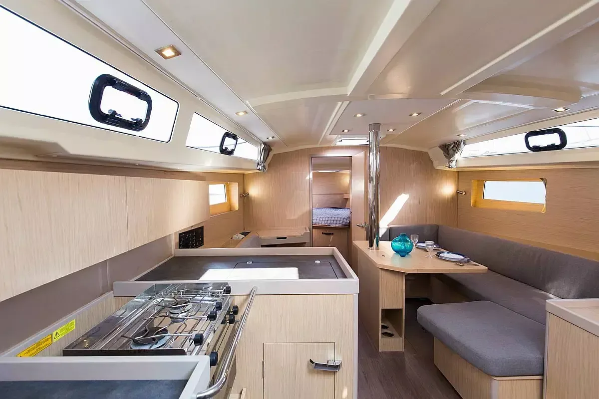 Beneteau Oceanis 41.1 | Sardi
