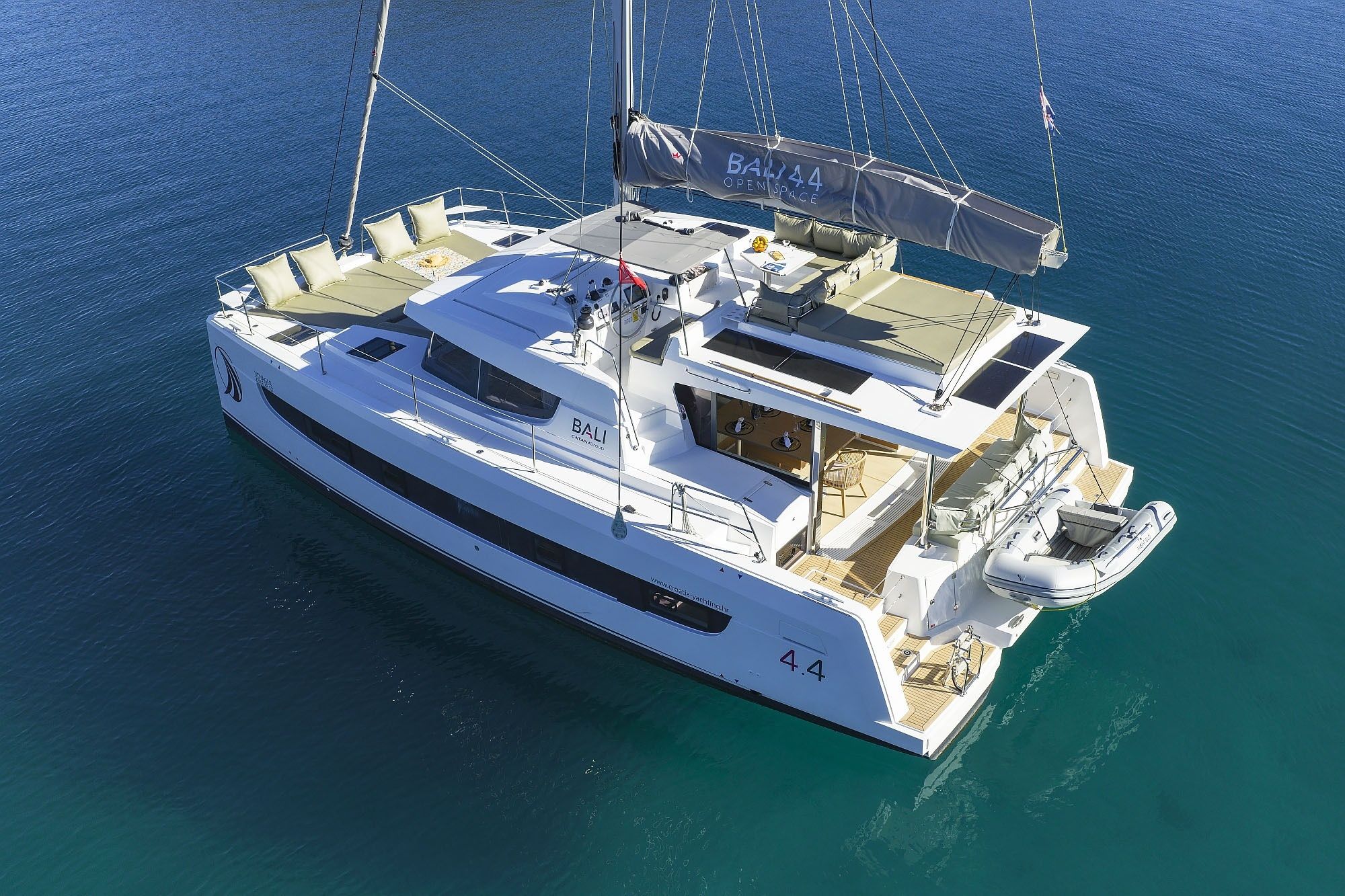 Bali 4.4 | Voyager