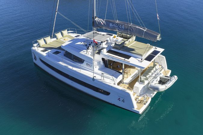 Bali 4.4 | Voyager