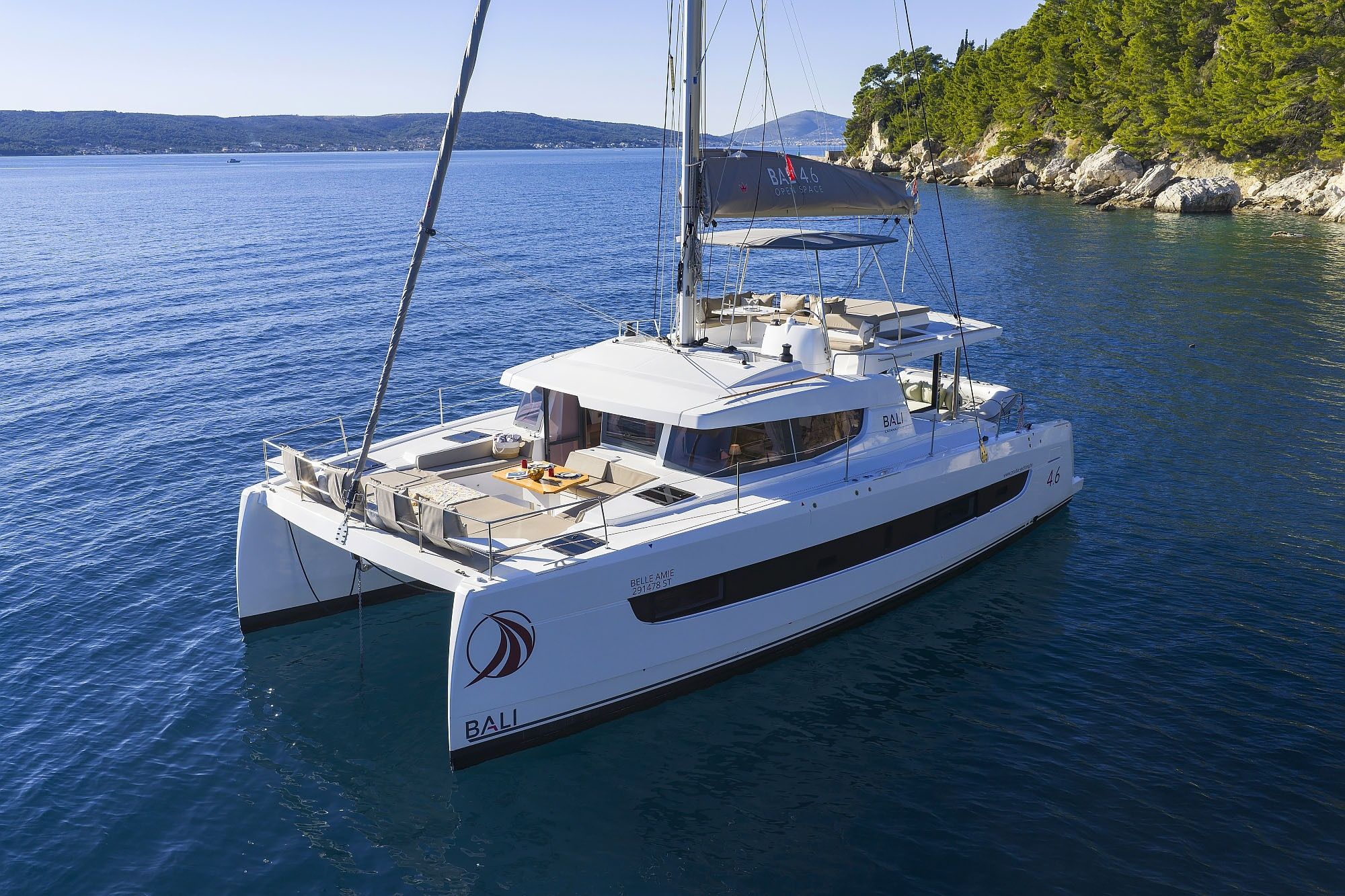 Bali 4.6 | Belle Amie