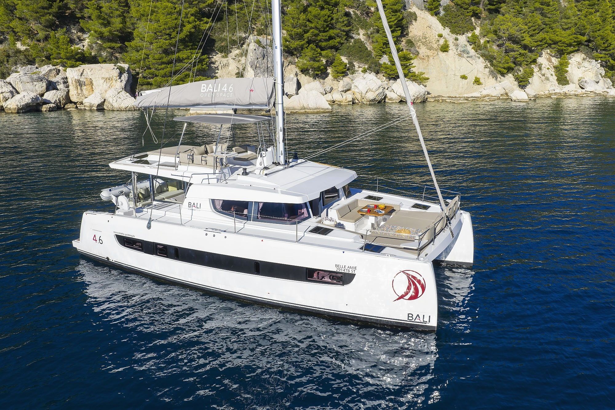 Bali 4.6 | Belle Amie
