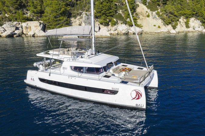 Bali 4.6 | Belle Amie