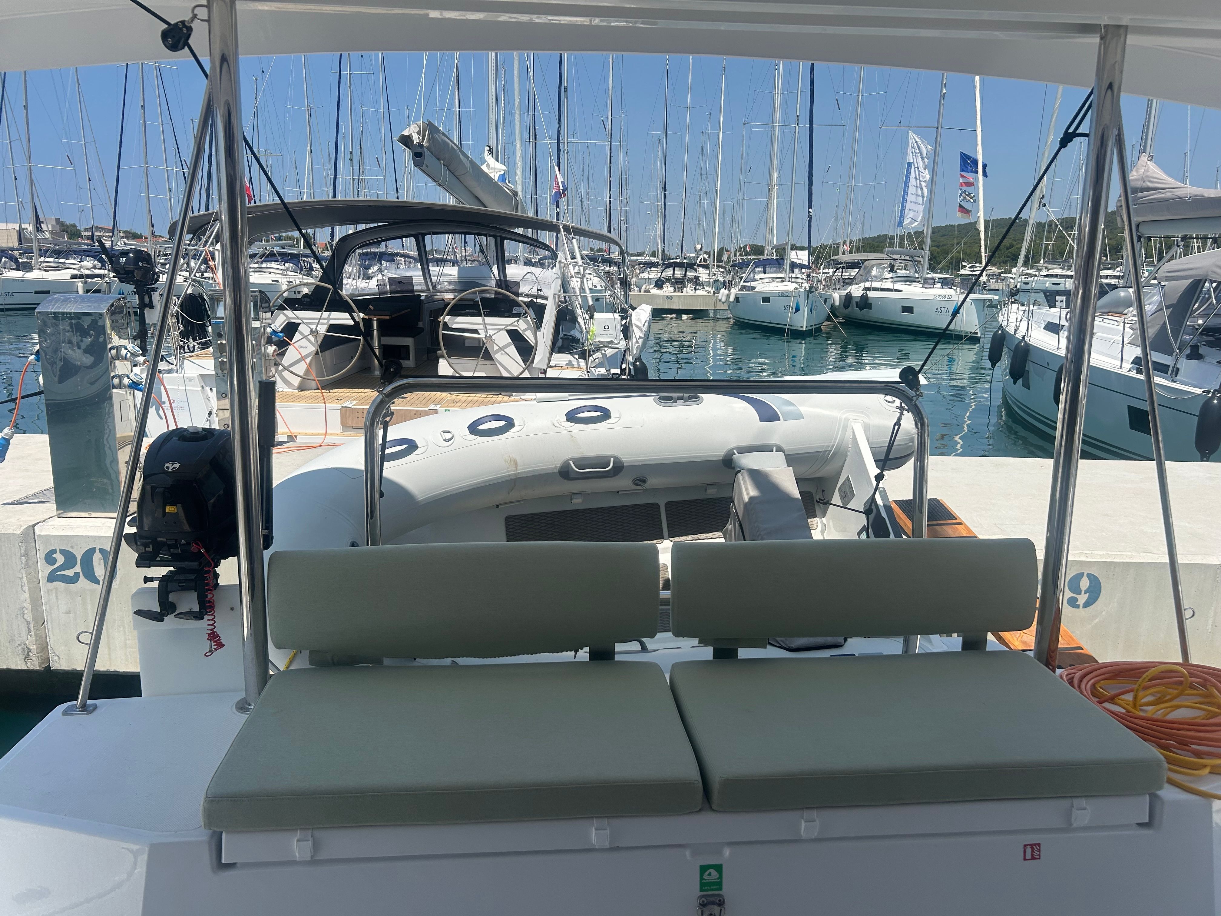 Bali Catspace | Playtime