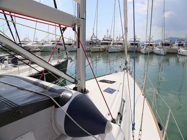 Jeanneau Sun Odyssey 409 | Miu Miu