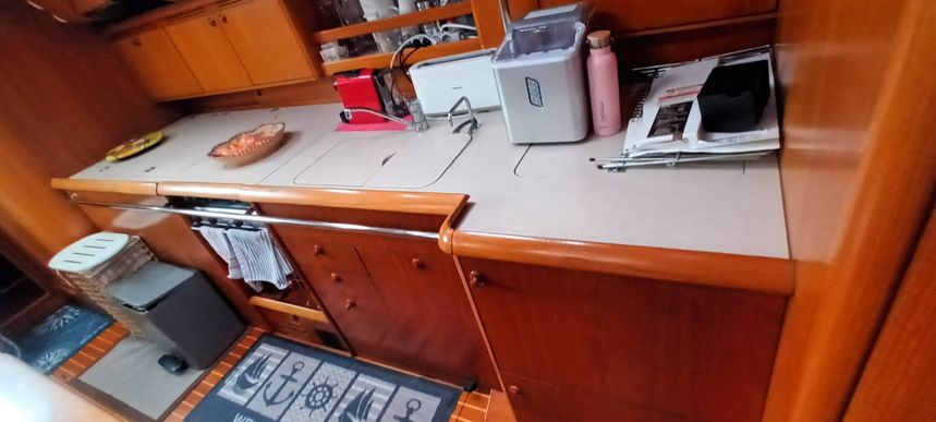 Jeanneau 49 | Karibu