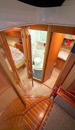 Sealine C390 | La Mouette