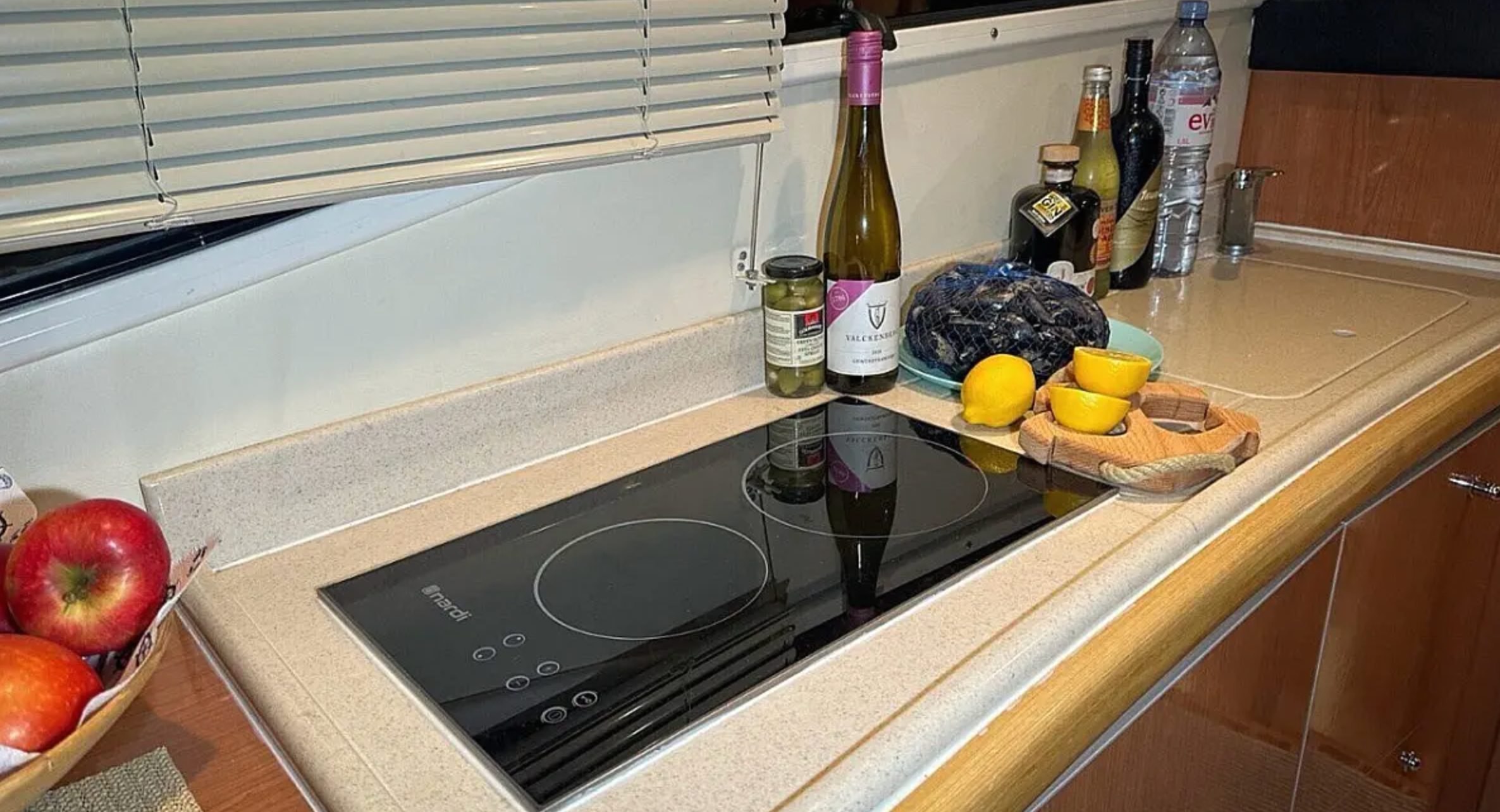 Sealine C390 | La Mouette