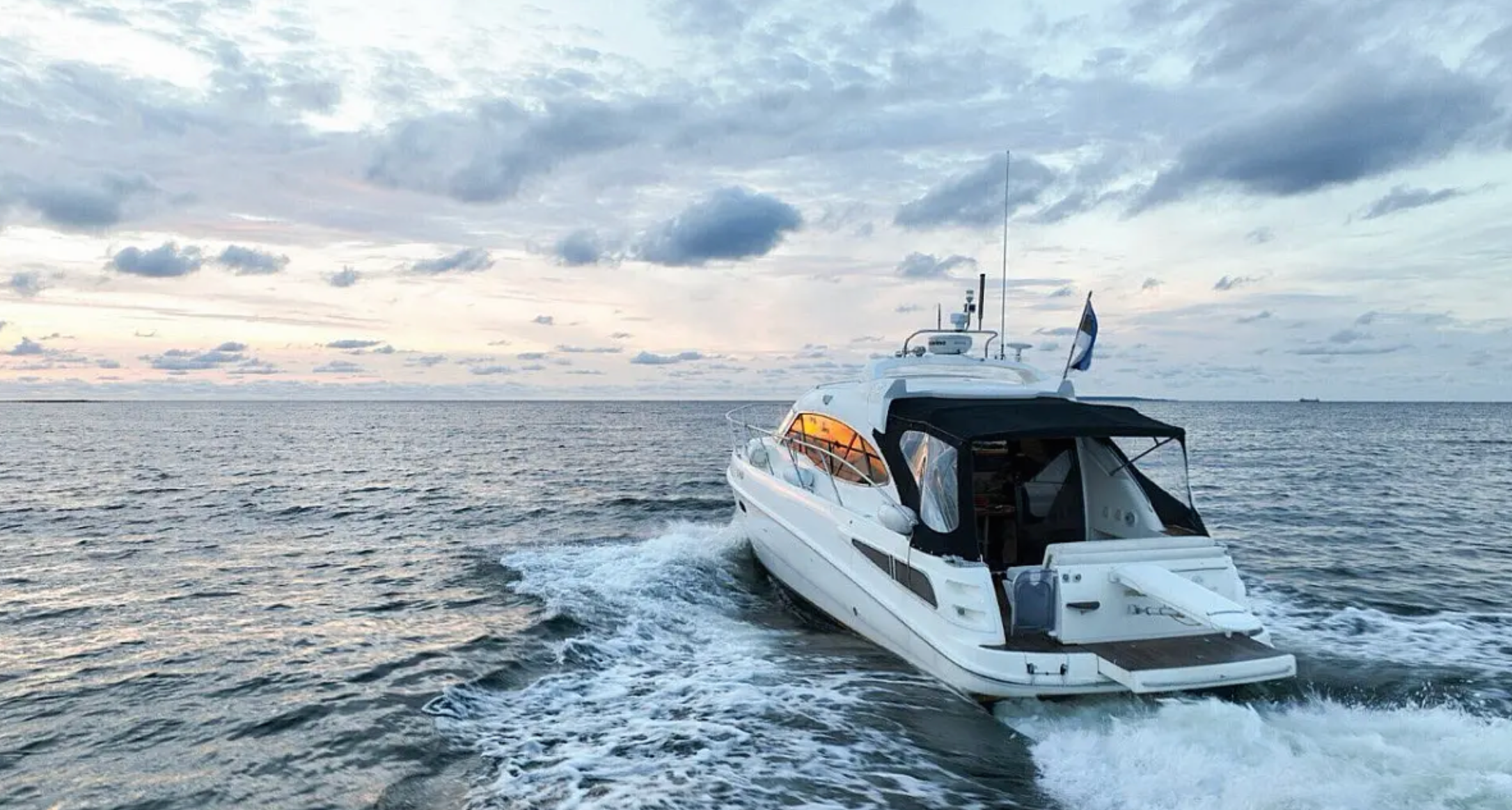 Sealine C390 | La Mouette