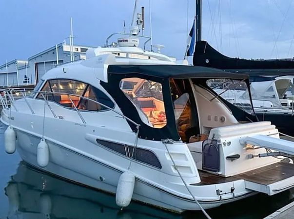 Sealine C390 | La Mouette