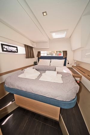 Fountaine Pajot Tanna 47 | First Life