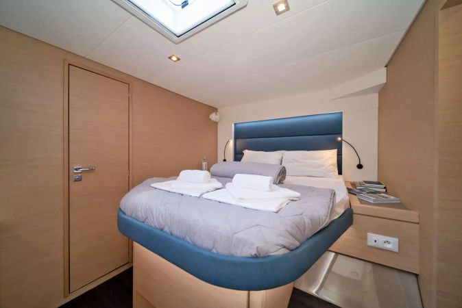 Fountaine Pajot Tanna 47 | First Life