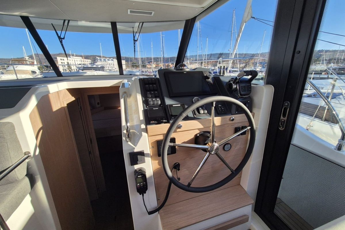 Beneteau Swift Trawler 41 | Swift Home