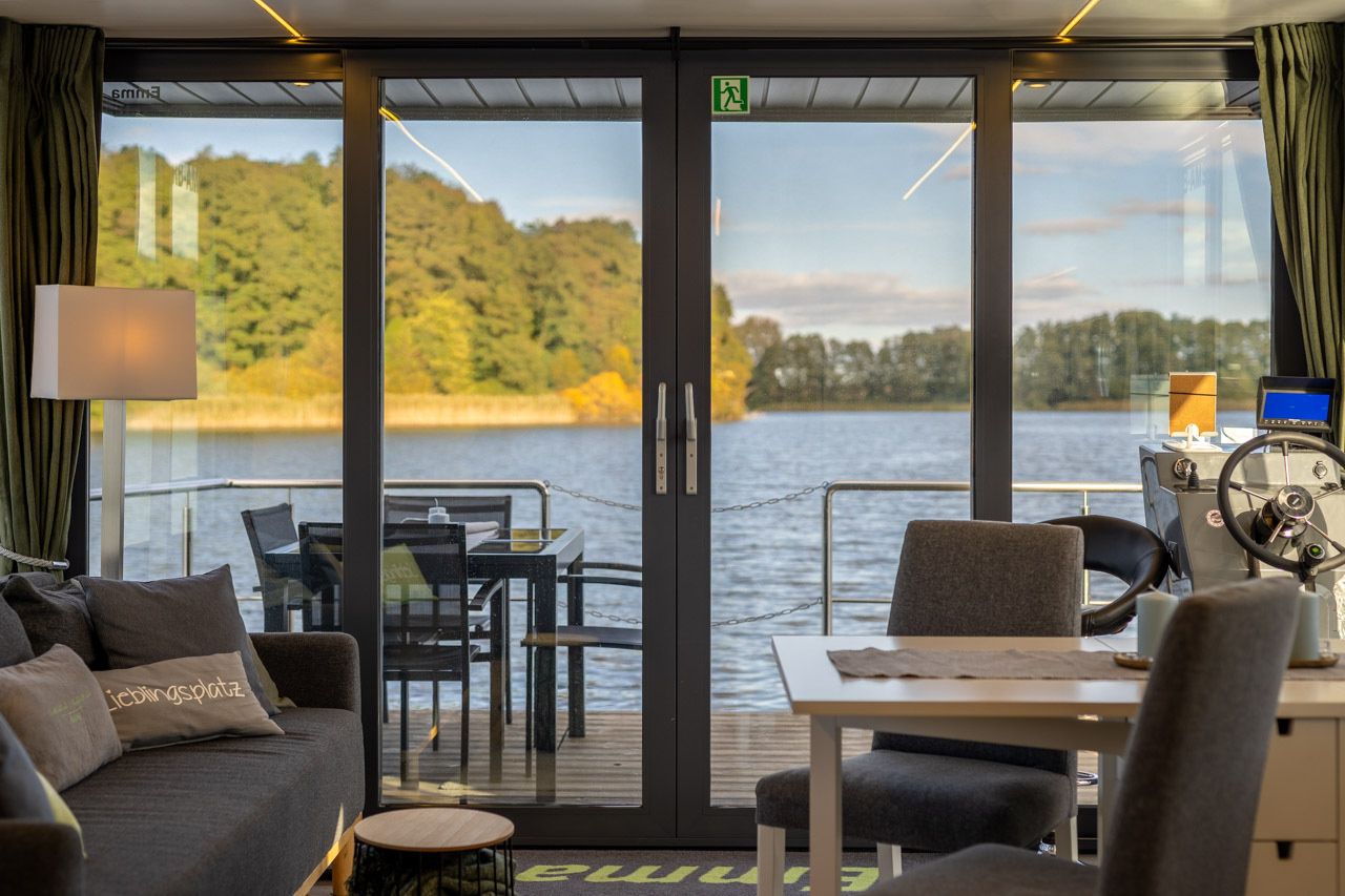 La Mare Apart LL | Emma