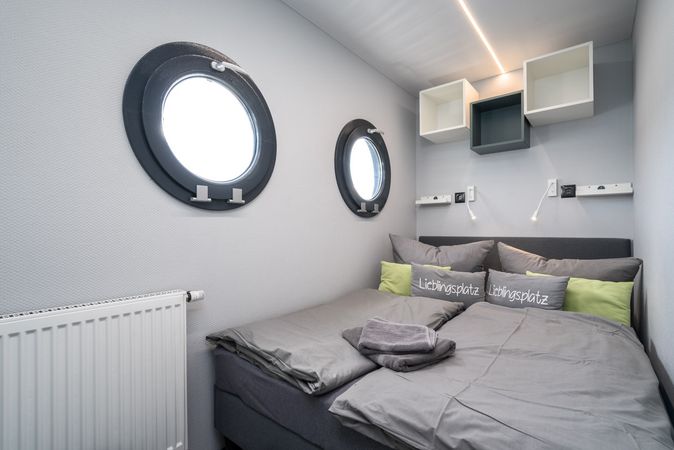 La Mare Apart LL | Emma