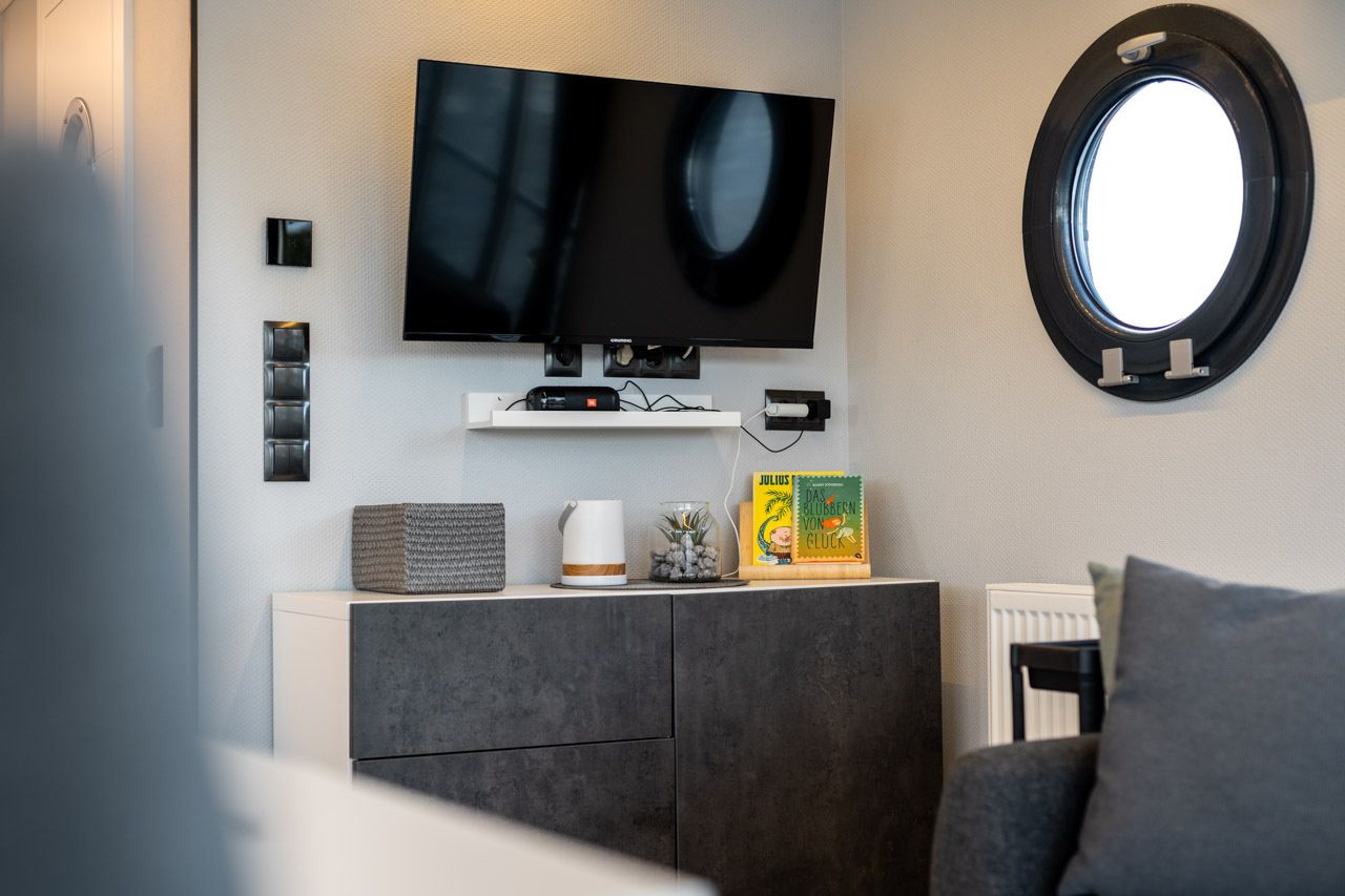 La Mare Apart LL | Emma