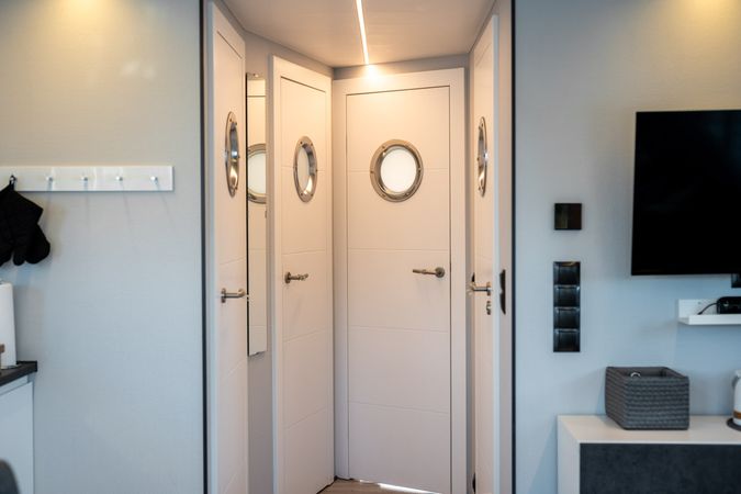 La Mare Apart LL | Emma