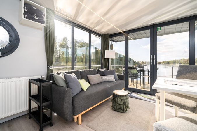 La Mare Apart LL | Emma