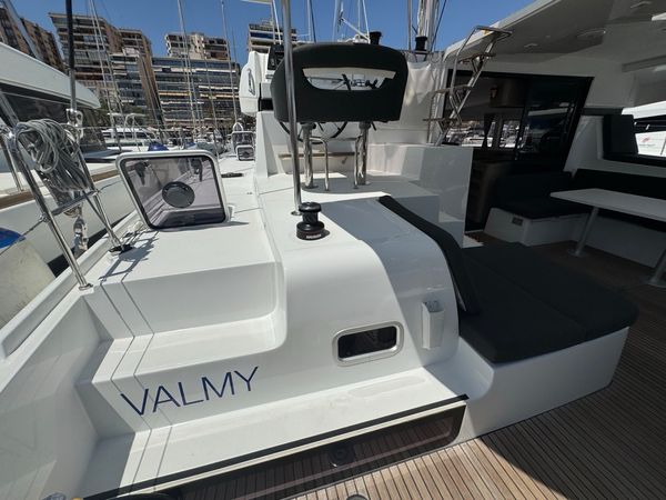 Lagoon 42 | Valmy