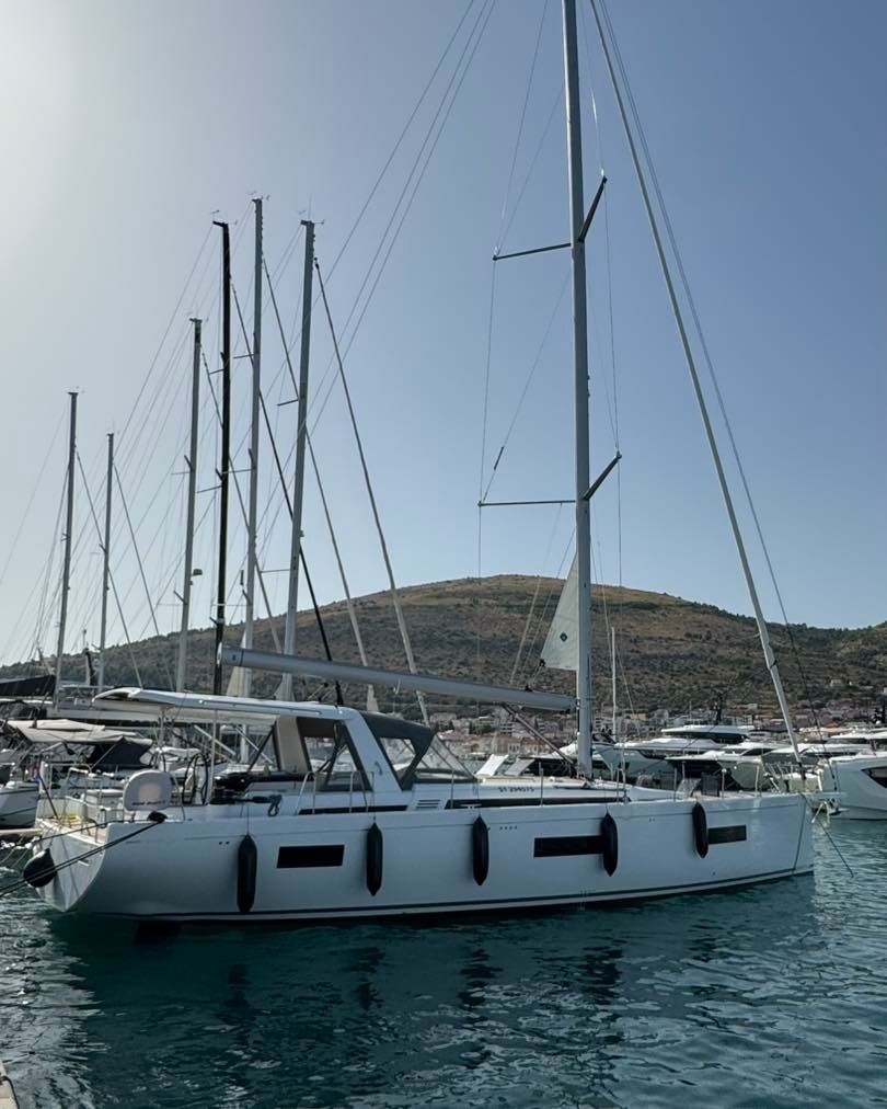 Beneteau Oceanis 60 | Scorpio 3