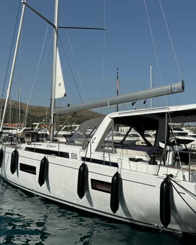 Beneteau Oceanis 60 | Scorpio 3