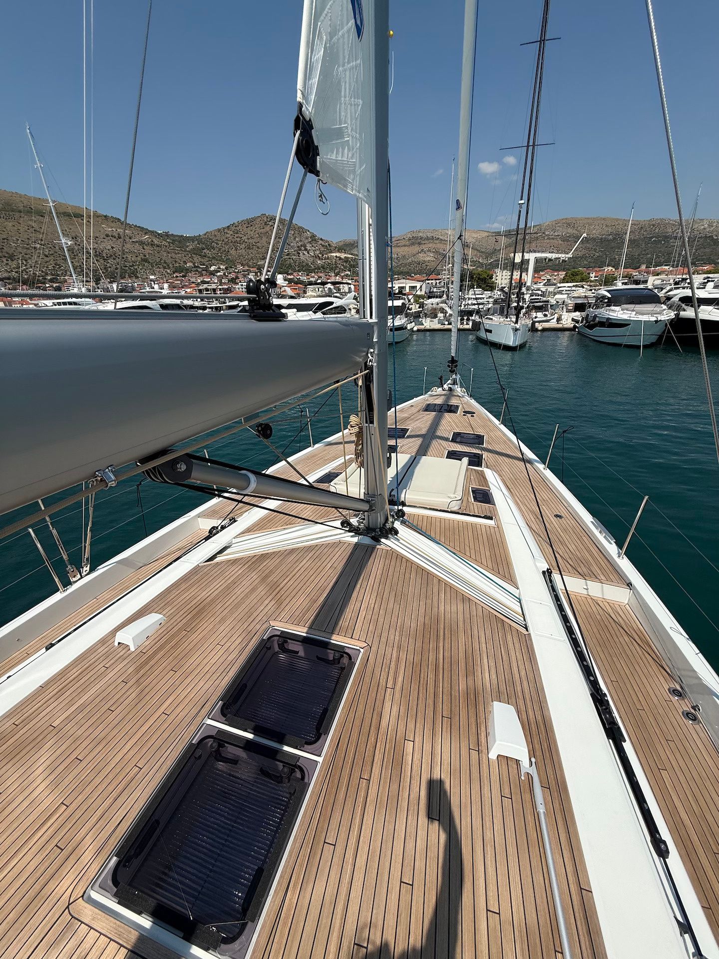 Beneteau Oceanis 60 | Scorpio 3