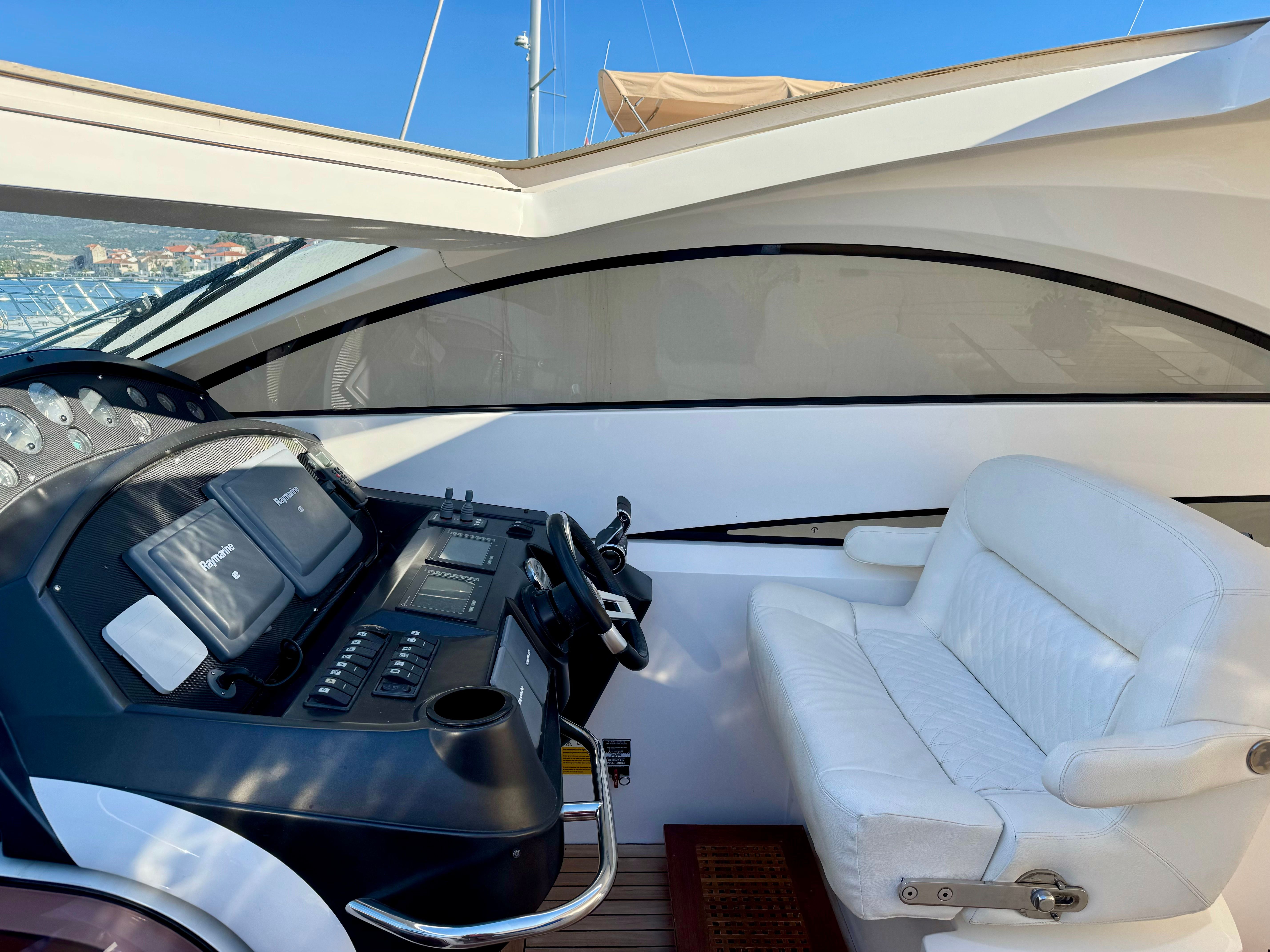 Sunseeker Portofino 53 | Polly