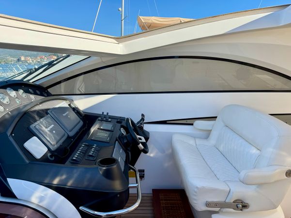 Sunseeker Portofino 53 | Polly