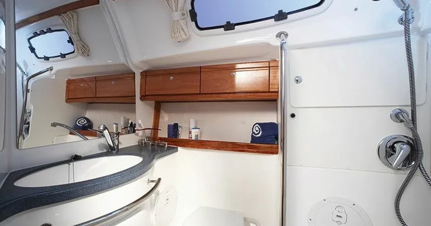Bavaria Cruiser 46 | Mola 05-4 Breege21