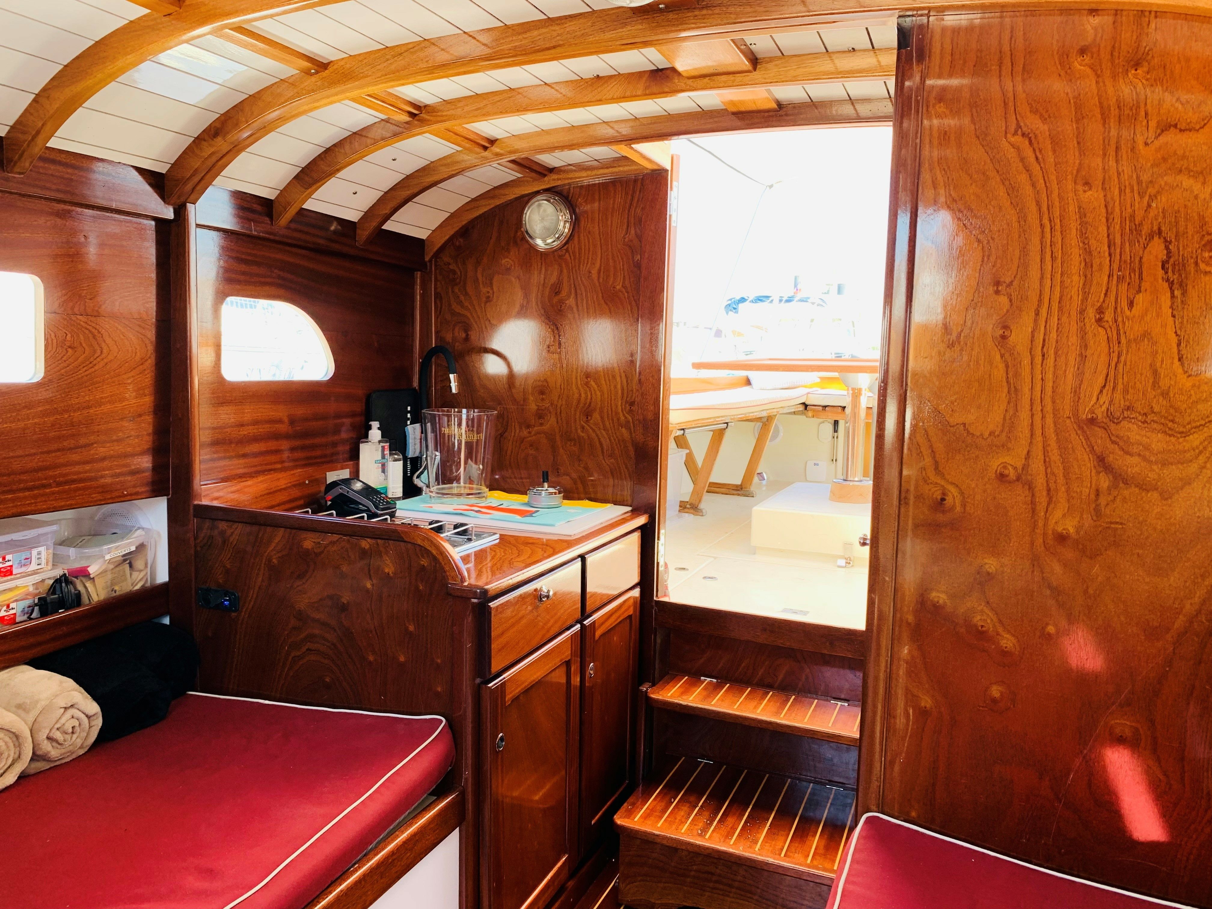 Dubourdieu Pinasse Classique | Code Pin