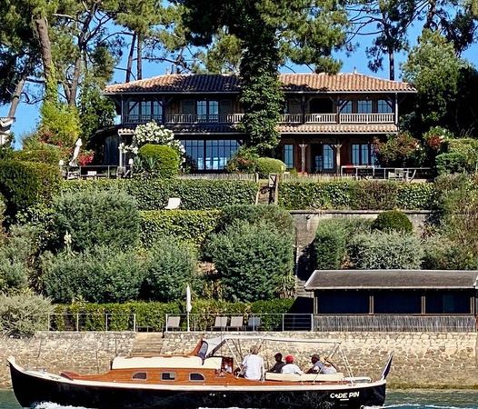 Dubourdieu Pinasse Classique | Code Pin