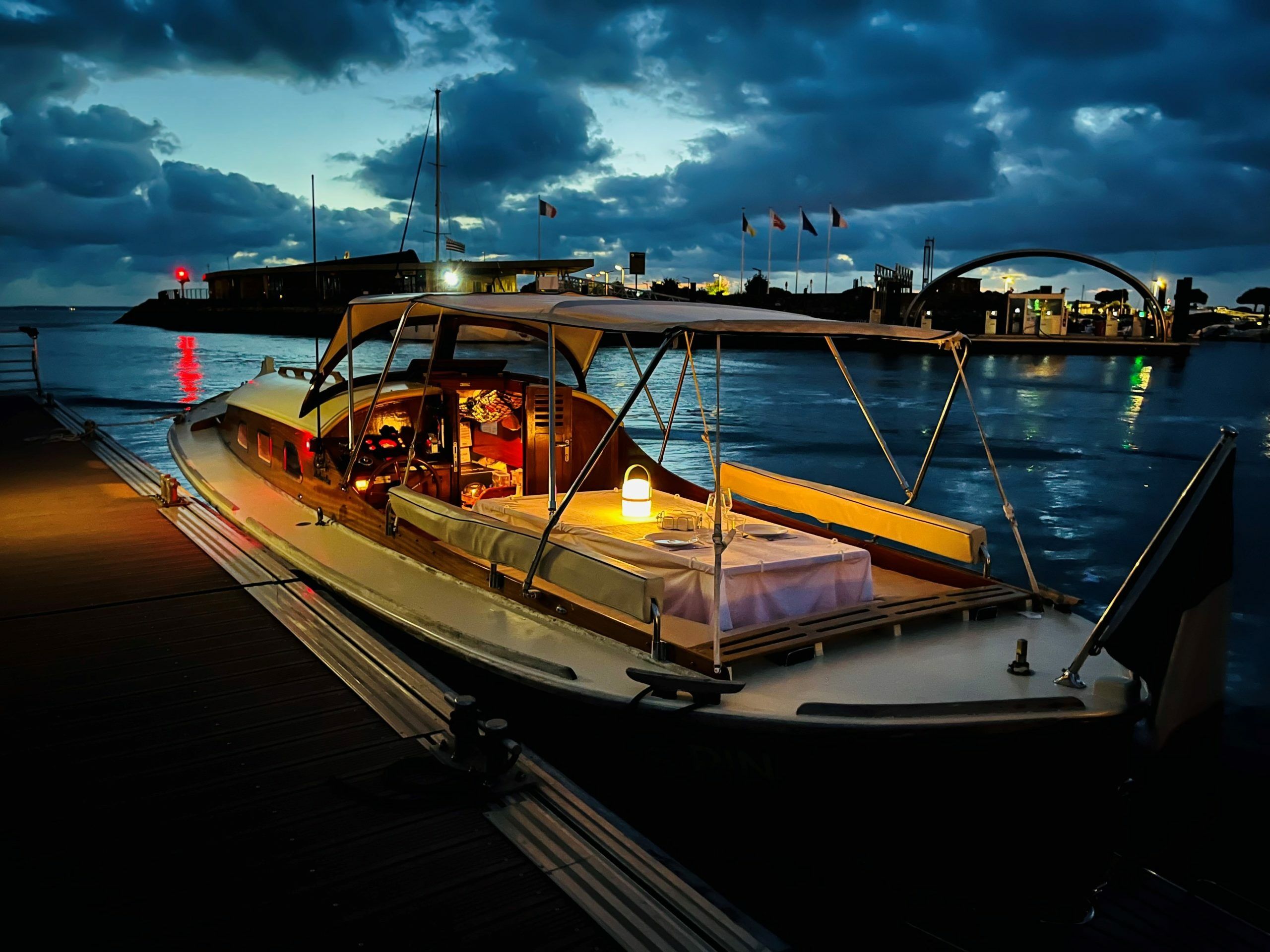 Dubourdieu Pinasse Classique | Code Pin