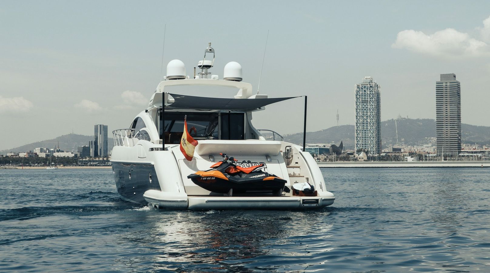 Motor yacht Azimut 68S Esperanza for rent - Spain | Boataround