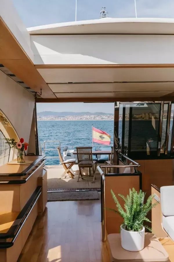 Aicon 72 | Manzanos 2