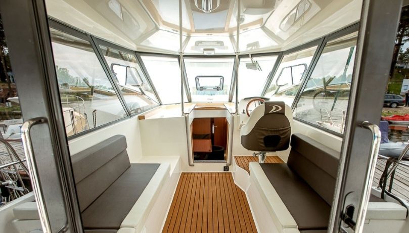 Delphia Nautika 1300 | Wecheti