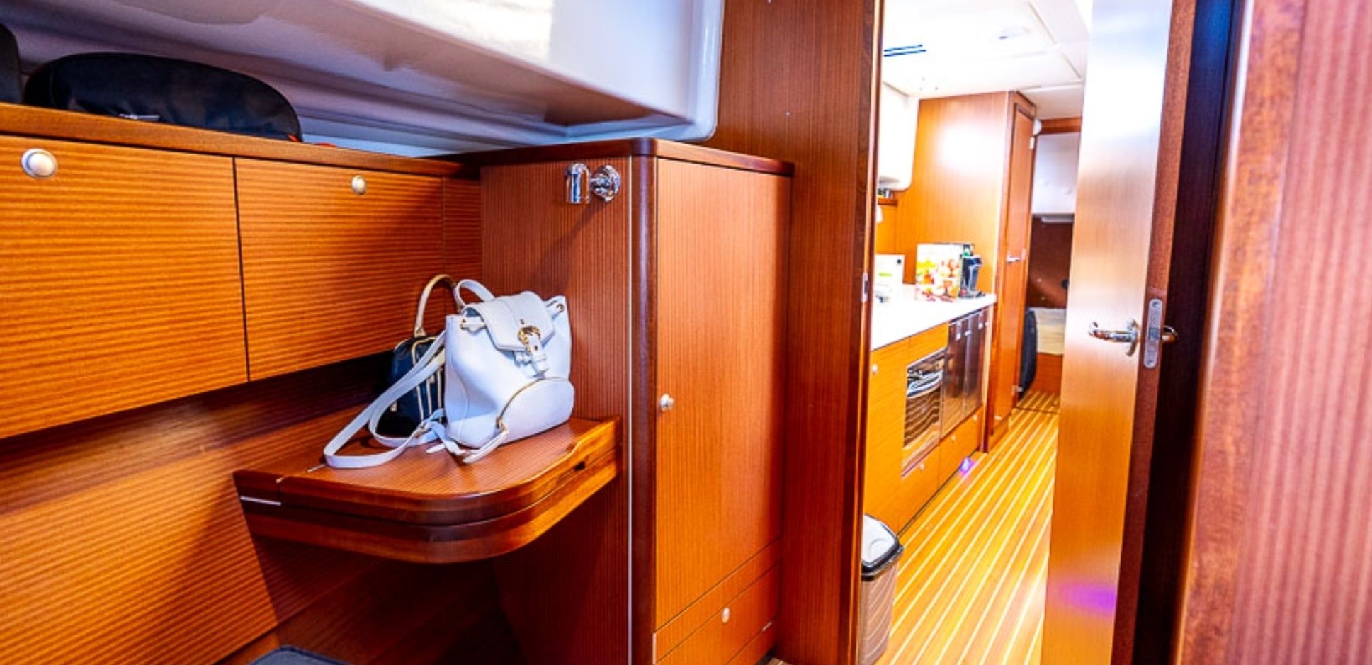 Delphia Nautika 1300 | Wecheti