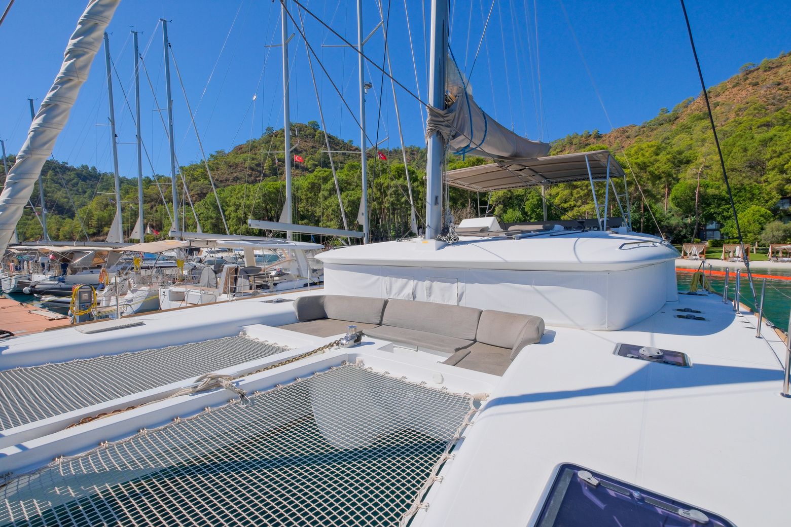 Lagoon 450 F | Kokopelli