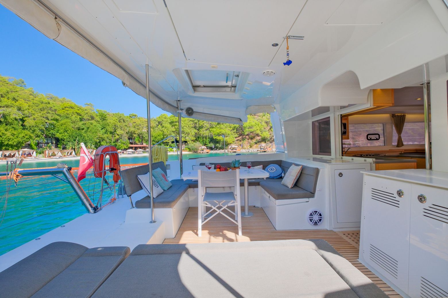 Lagoon 450 F | Kokopelli