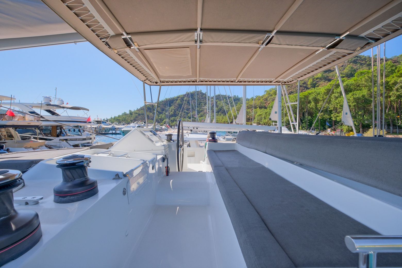 Lagoon 450 F | Kokopelli