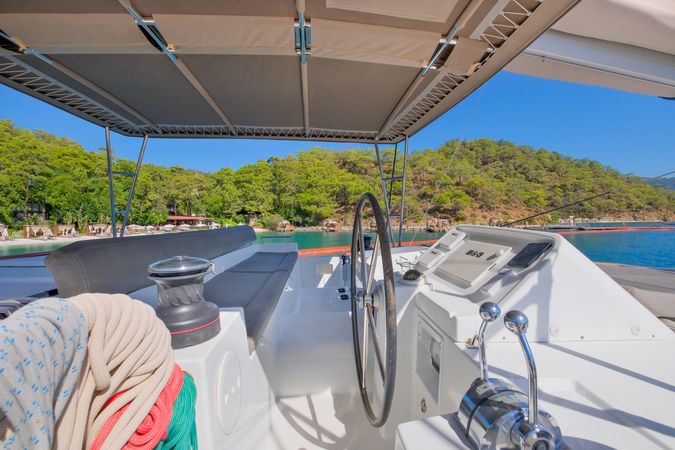 Lagoon 450 F | Kokopelli