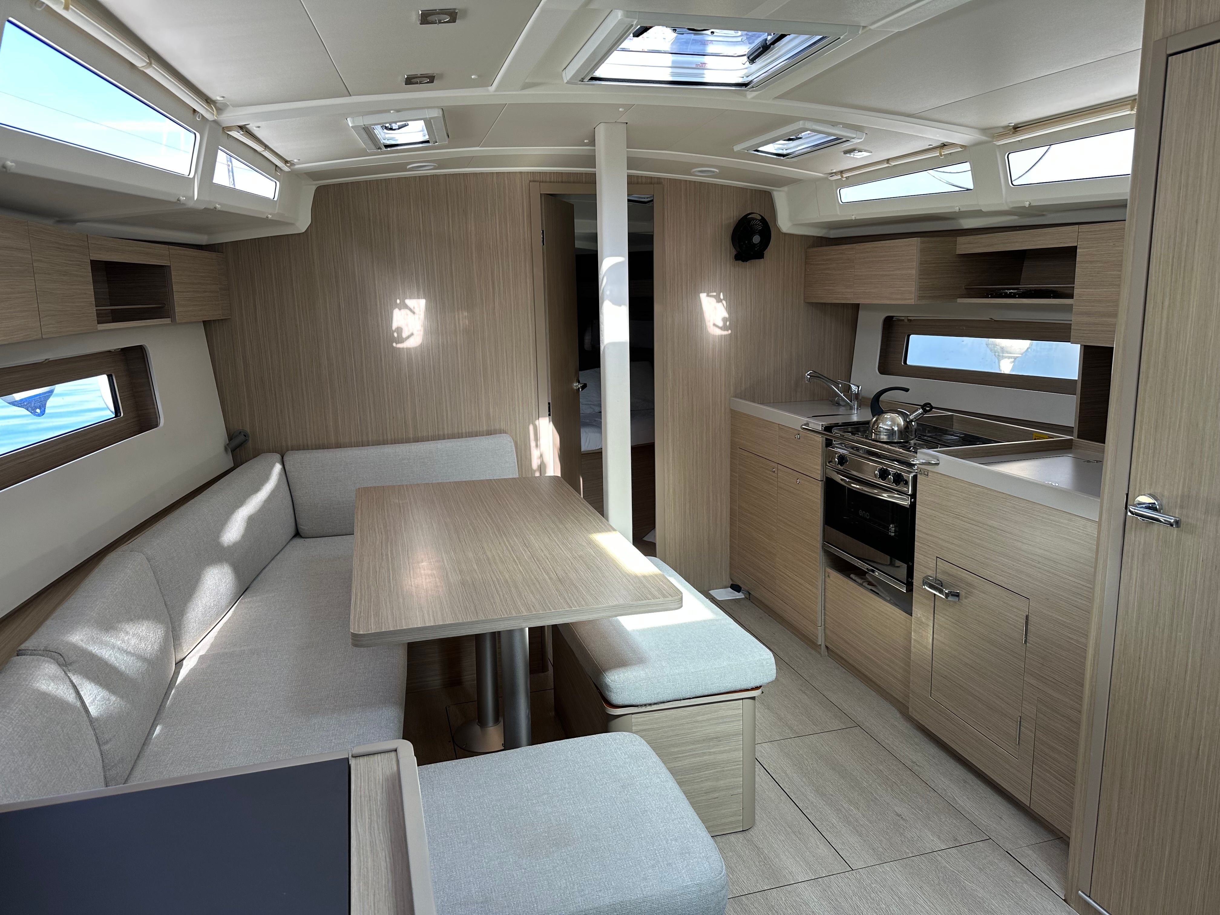 Beneteau Oceanis 37.1 | Senza Parole 3