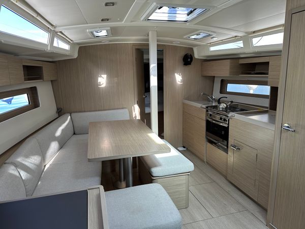 Beneteau Oceanis 37.1 | Senza Parole 3