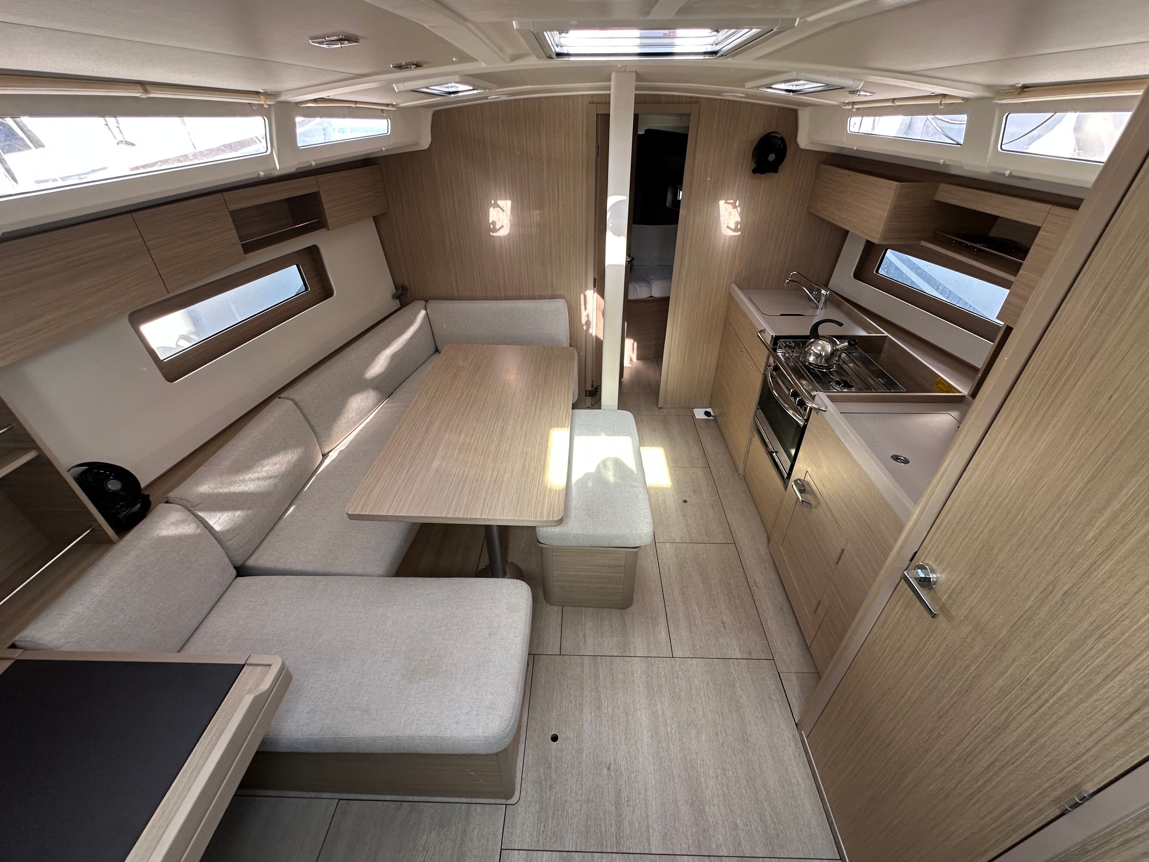 Beneteau Oceanis 37.1 | Senza Parole 3