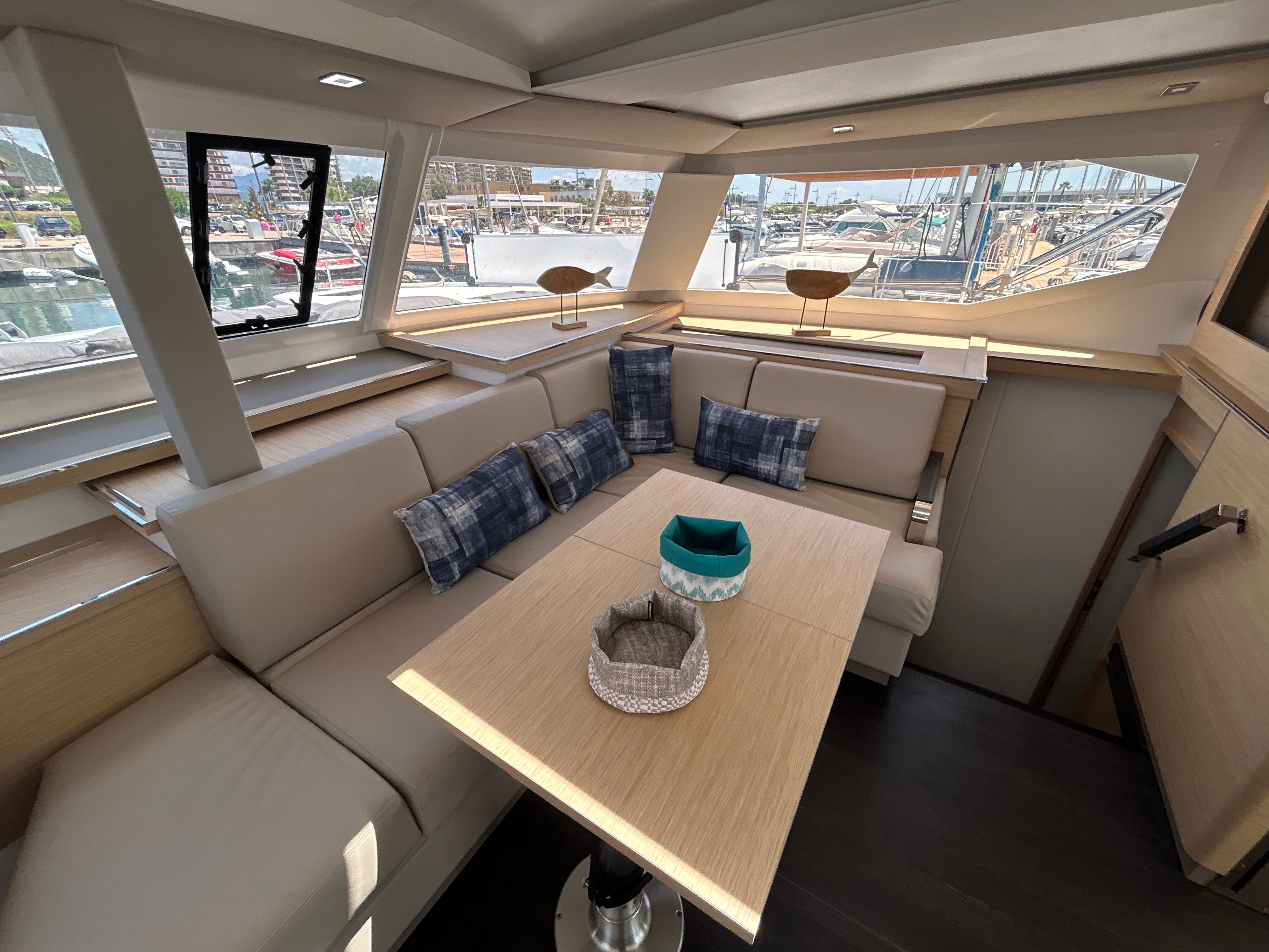Fountaine Pajot Astrea 42 | Deutz