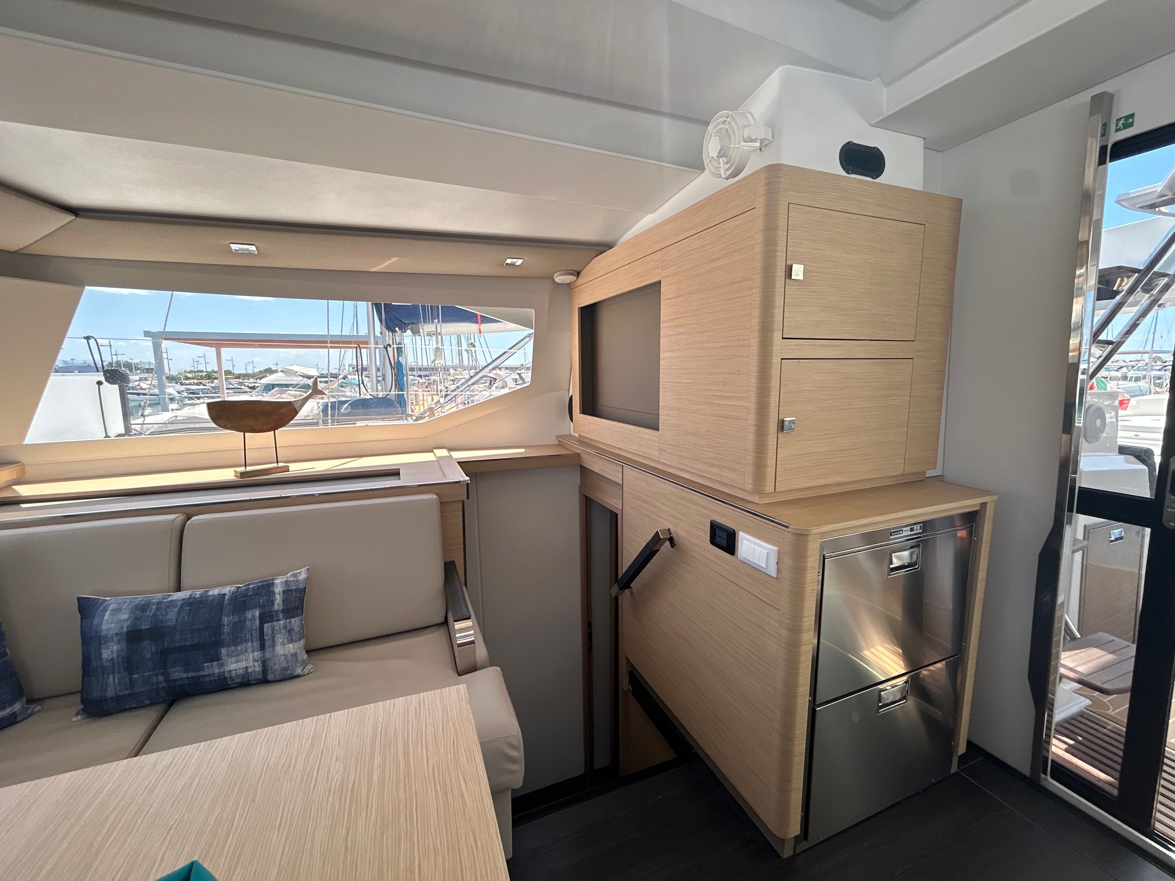 Fountaine Pajot Astrea 42 | Deutz